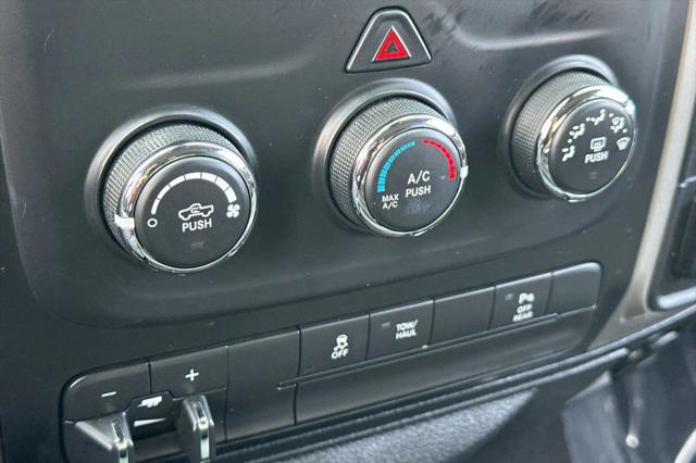 2018 Ram 1500 SLT Crew Cab 4x4 5'7" Box