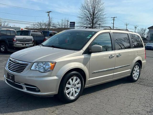 2015 Chrysler Town & Country Touring