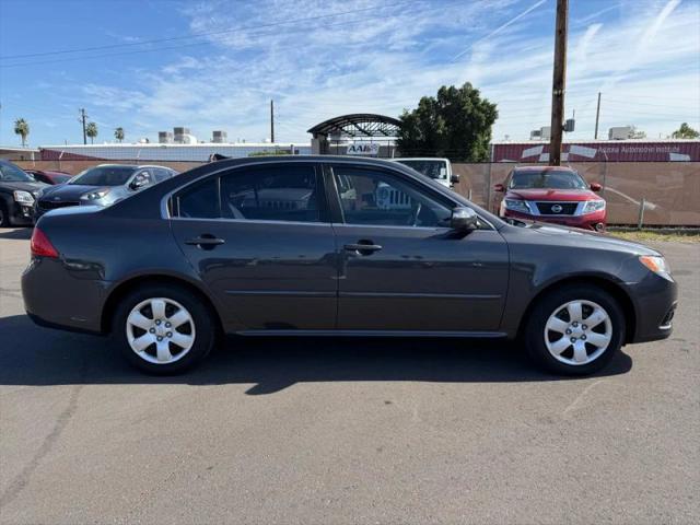 2010 Kia Optima LX