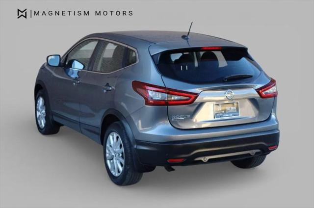 2021 Nissan Rogue Sport S FWD Xtronic CVT