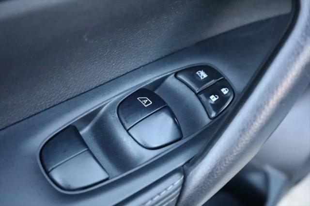 2021 Nissan Rogue Sport S FWD Xtronic CVT