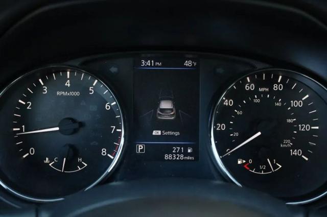 2021 Nissan Rogue Sport S FWD Xtronic CVT
