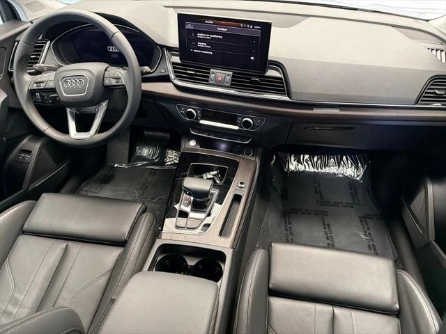 2024 Audi Q5 Premium Plus 55 TFSI e S line quattro S tronic