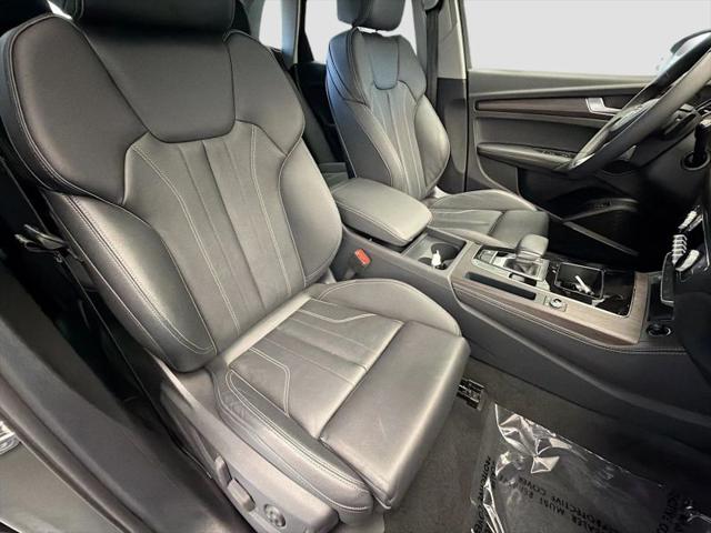 2024 Audi Q5 Premium Plus 55 TFSI e S line quattro S tronic