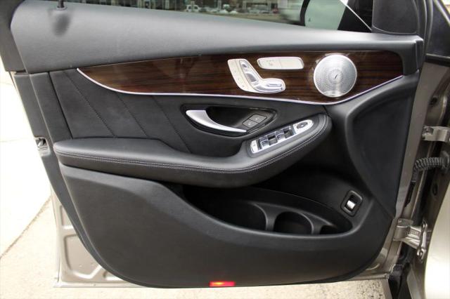 2019 Mercedes-Benz GLC 300