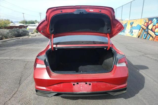 2021 Hyundai Elantra SE