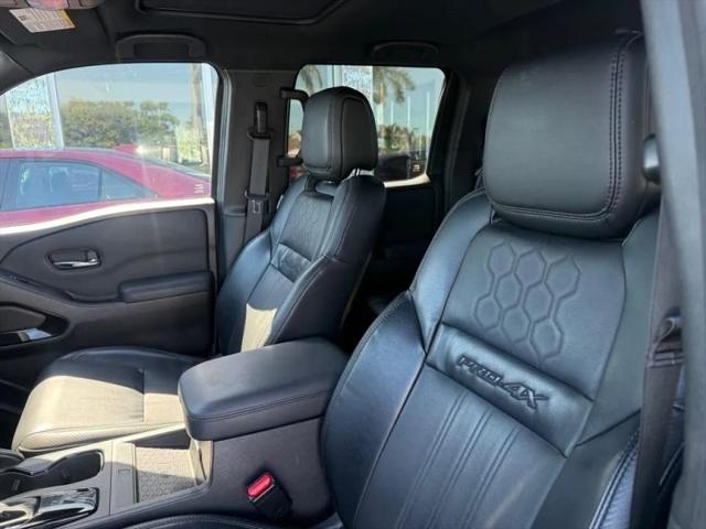 2022 Nissan Frontier Crew Cab PRO-4X 4x4