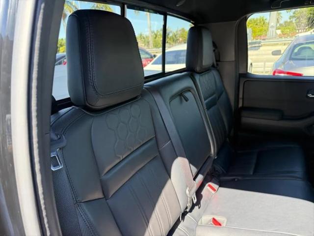 2022 Nissan Frontier Crew Cab PRO-4X 4x4