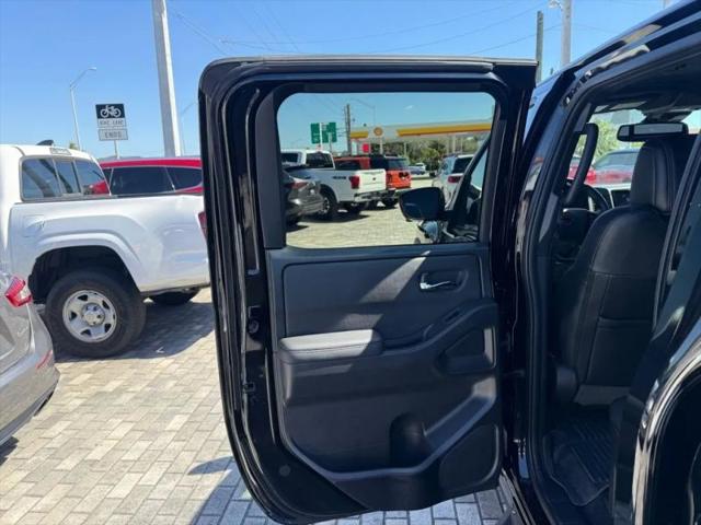 2022 Nissan Frontier Crew Cab PRO-4X 4x4