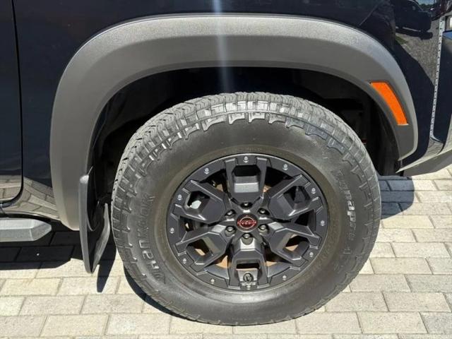 2022 Nissan Frontier Crew Cab PRO-4X 4x4