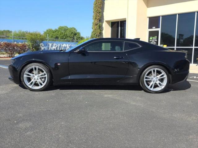 2021 Chevrolet Camaro RWD Coupe 2LT