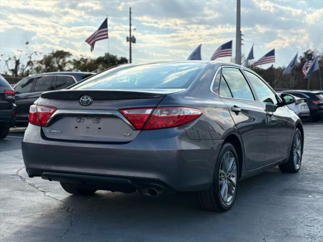 2017 Toyota Camry SE