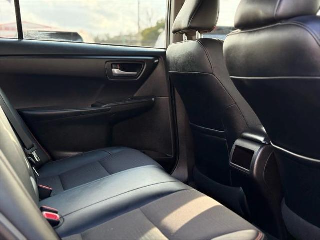 2017 Toyota Camry SE