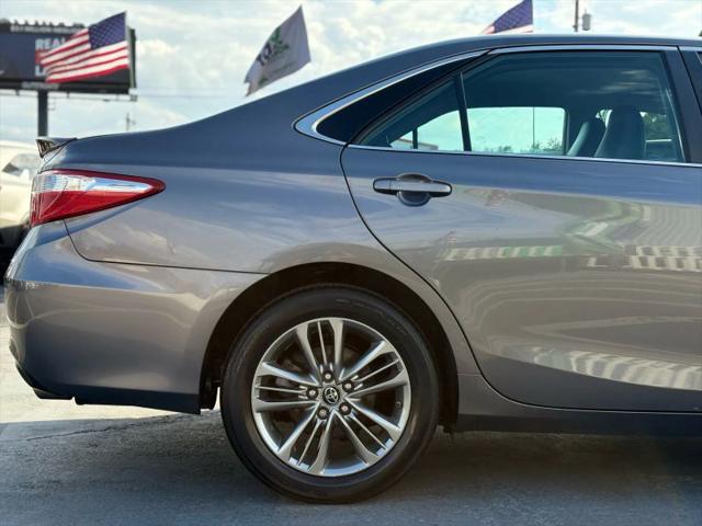 2017 Toyota Camry SE