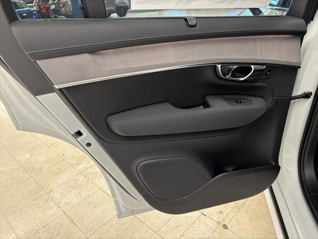 2026 Volvo XC90 Ultra, B6 AWD Gas (mild hybrid), Gasoline, Bright, 7 Seats