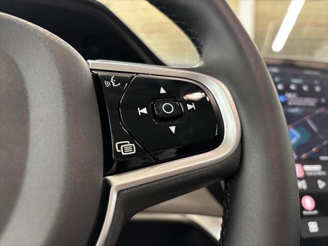 2026 Volvo XC90 Ultra, B6 AWD Gas (mild hybrid), Gasoline, Bright, 7 Seats