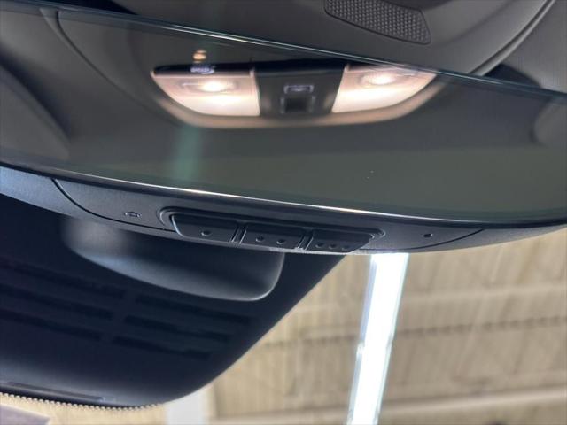 2026 Volvo XC90 Ultra, B6 AWD Gas (mild hybrid), Gasoline, Bright, 7 Seats