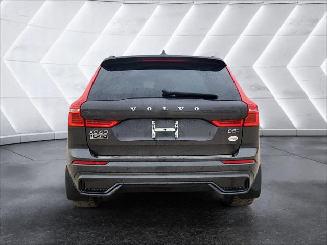 2023 Volvo XC60 B5 Plus Dark Theme