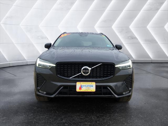2023 Volvo XC60 B5 Plus Dark Theme