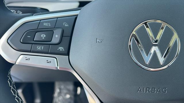 2026 Volkswagen Taos SE