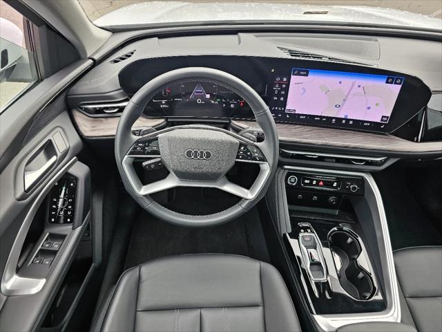 2025 Audi Q5 Premium TFSI quattro S tronic