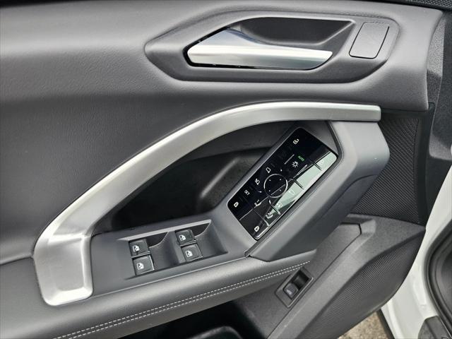 2025 Audi Q5 Premium TFSI quattro S tronic