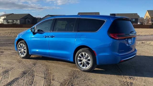 2026 Chrysler Pacifica Limited AWD