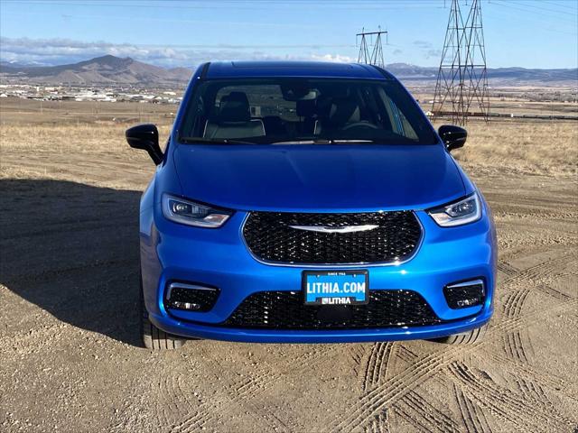 2026 Chrysler Pacifica Limited AWD
