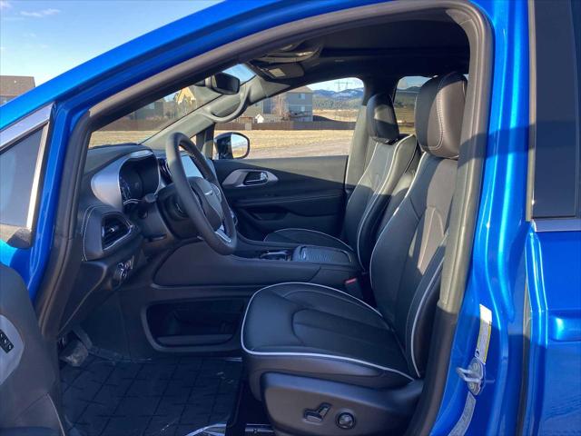 2026 Chrysler Pacifica Limited AWD