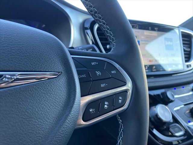 2026 Chrysler Pacifica Limited AWD