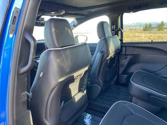 2026 Chrysler Pacifica Limited AWD