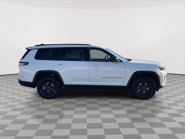 2026 Jeep Grand Cherokee L Altitude 4x4
