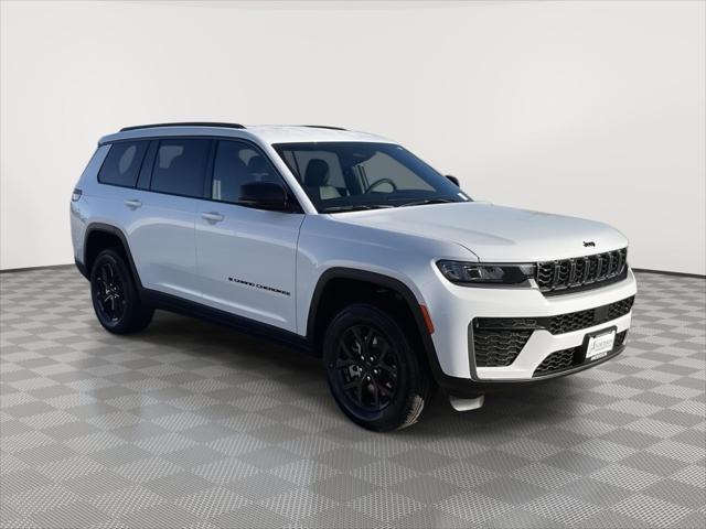 2026 Jeep Grand Cherokee L Altitude 4x4