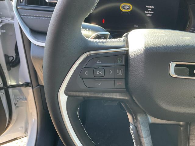 2026 Jeep Grand Cherokee L Altitude 4x4