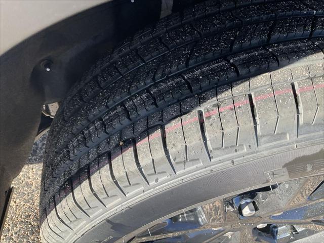 2026 Jeep Grand Cherokee L Altitude 4x4