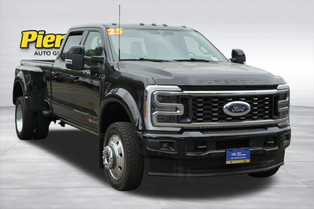 2025 Ford F-450 Platinum