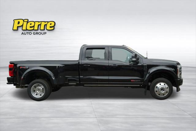 2025 Ford F-450 Platinum
