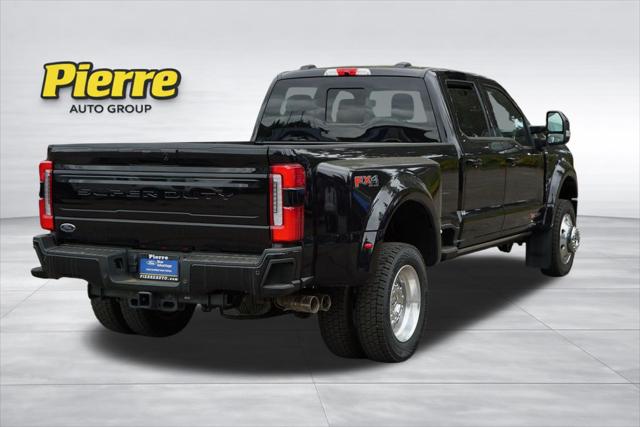 2025 Ford F-450 Platinum