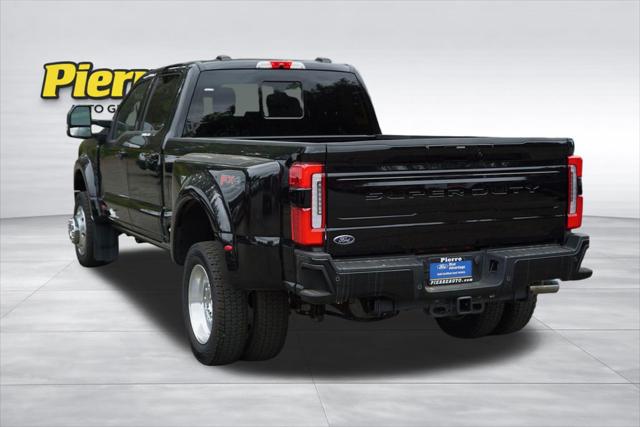 2025 Ford F-450 Platinum