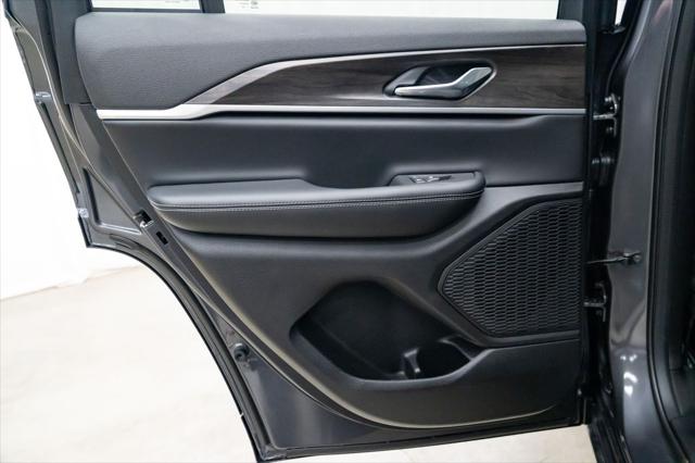 2026 Jeep Grand Cherokee Altitude 4x4