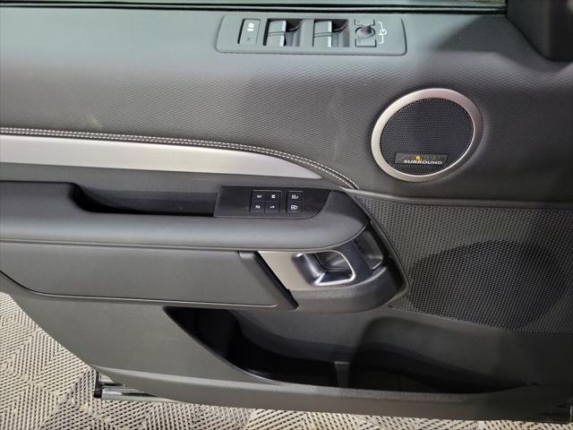 2026 Land Rover Discovery Dynamic SE