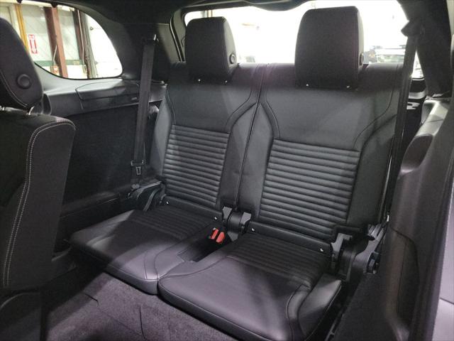 2026 Land Rover Discovery Dynamic SE