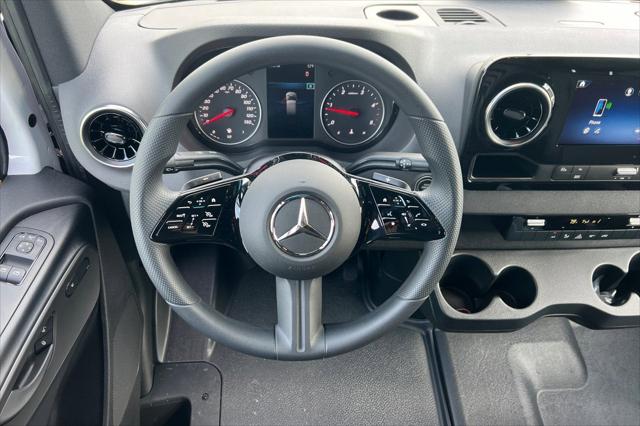 2026 Mercedes-Benz Sprinter 2500 Standard Roof 4-Cyl Diesel