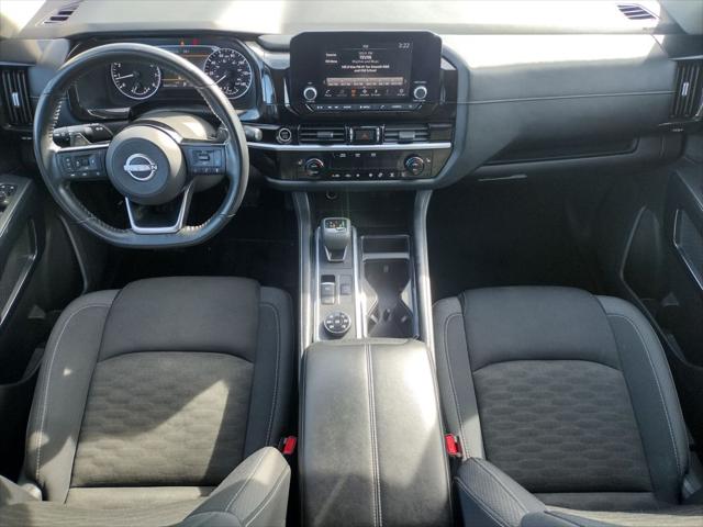 2023 Nissan Pathfinder SV 4WD