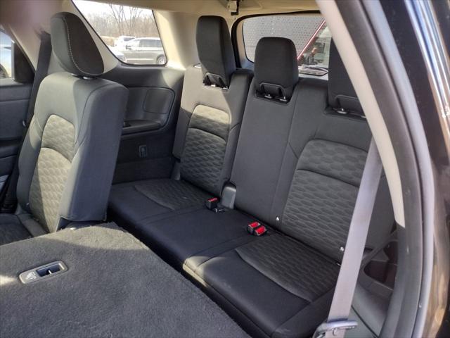 2023 Nissan Pathfinder SV 4WD
