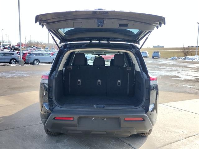 2023 Nissan Pathfinder SV 4WD
