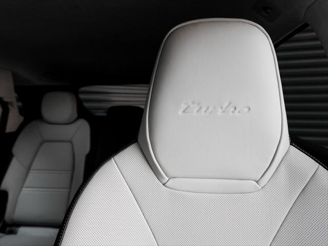 2026 Porsche Cayenne E-Hybrid Turbo