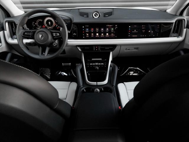 2026 Porsche Cayenne E-Hybrid Turbo