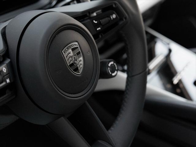 2026 Porsche Cayenne E-Hybrid Turbo