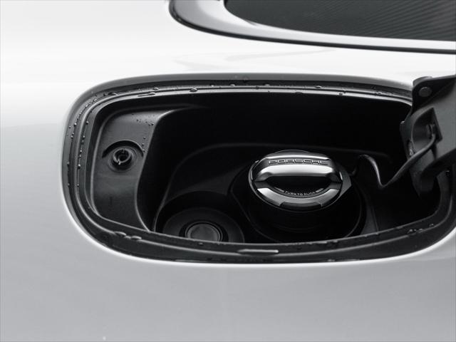 2026 Porsche Cayenne E-Hybrid Turbo